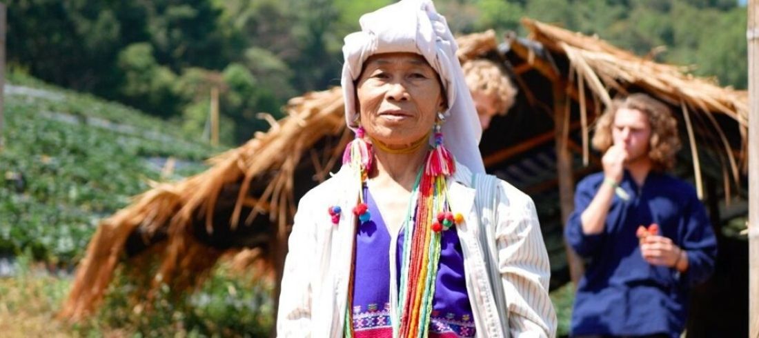 Femme tribu karen Chiang Mai