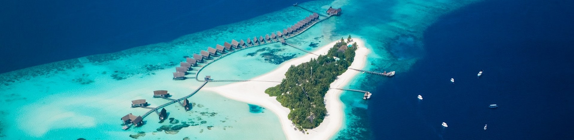 Atoll lagon paradisiaque plage sable blanc Maldives