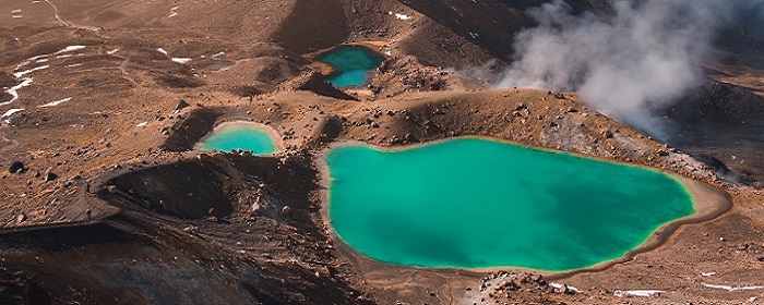 voyage tourisme oceanie nouvelle zelande lac parc tongariro volcans randonnee